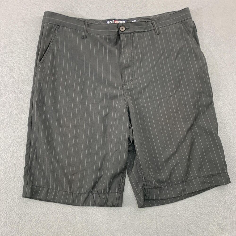 Ecko Unltd. Shorts Mens 42 Gray Pinstripe Chino Casual Polyester Rayon Blend